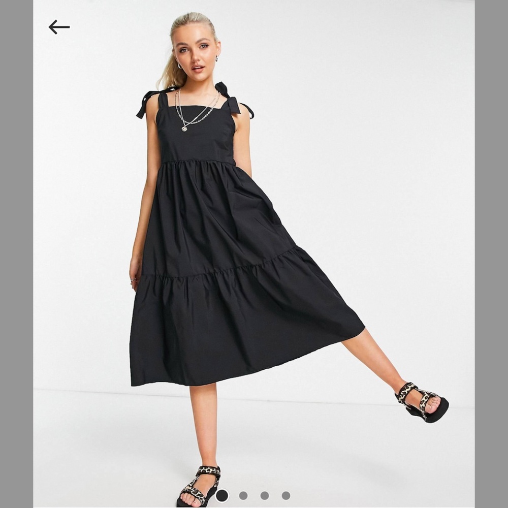 Stradivarius Bunny Strap Midi Dress in Black S